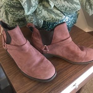 Teva De La Vina Dos Chelsea Bootie